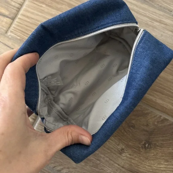 Christian Dior Denim Blue Cosmetic Makeup Zipper Bag Pouch Clutch - Picture 4 of 8